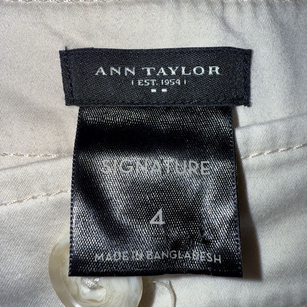 Ann Taylor Signature Tan Womens Chino Style Shorts Size 4 Vacation Slash Pocket - Picture 5 of 11